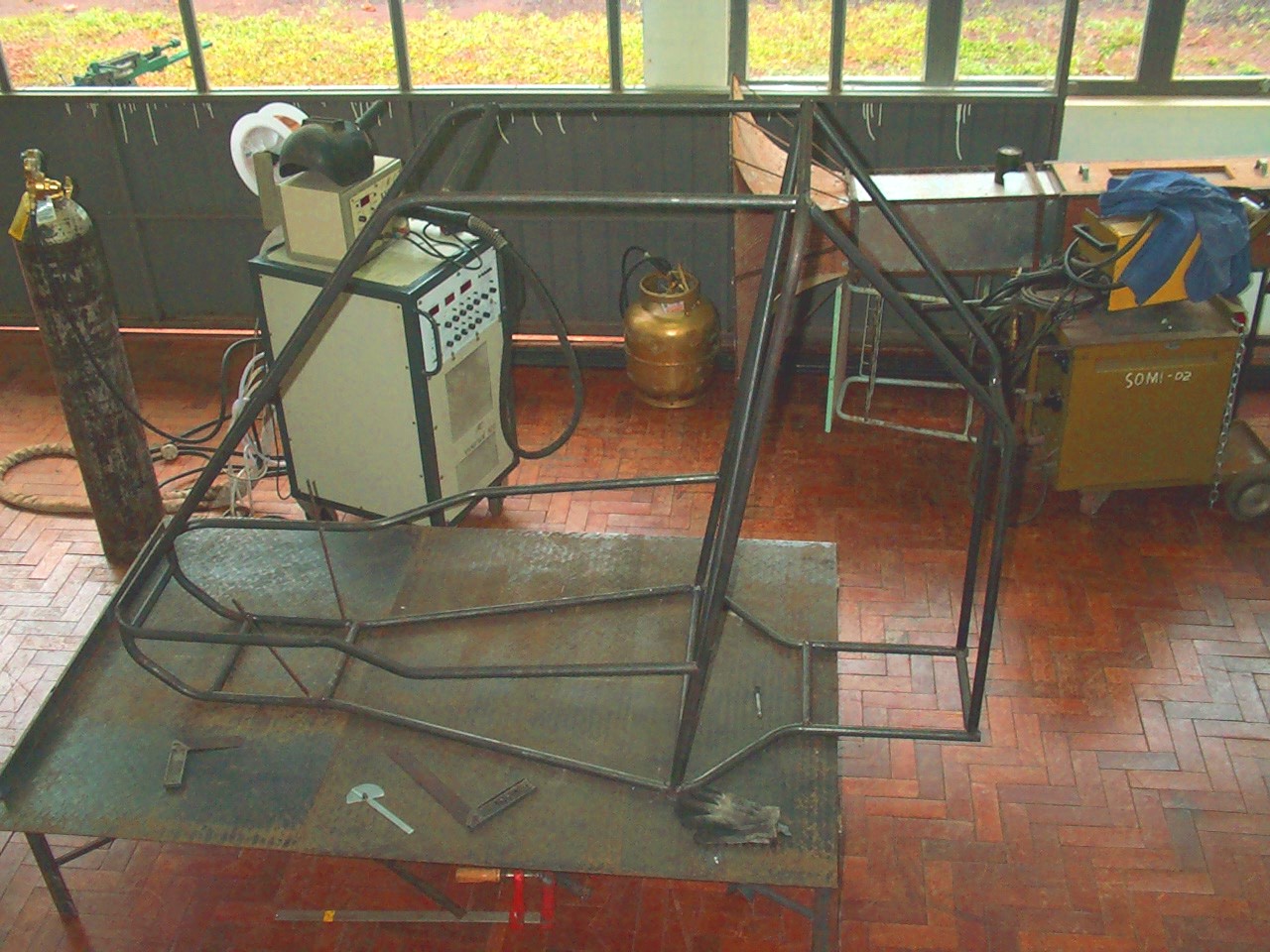 Imagem 19 de 24  -  306 kB